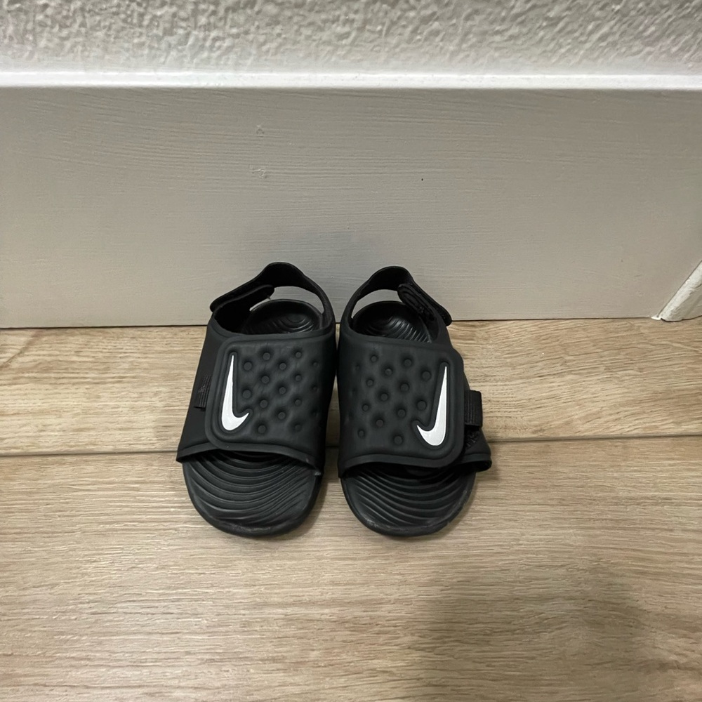 Nike Kids Black Slide Sandals